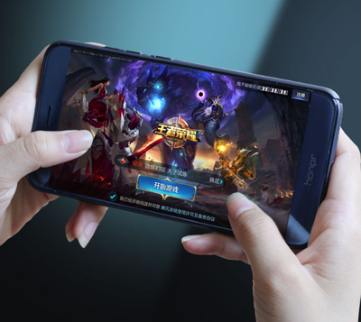 科技與藝術(shù)的融合 華為手機(jī)殼與手機(jī)應(yīng)用程序的智能進(jìn)化